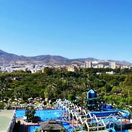 Apartahotel Benal Beach